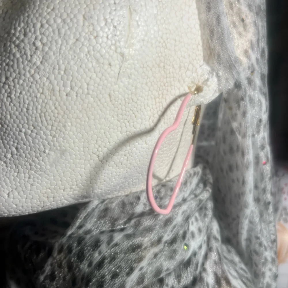 Heart Hoops - Picture 8 of 9